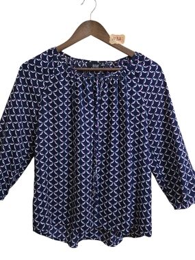 a.n.a‎ Navy Geometric 'Birds' Tie-Front Blouse